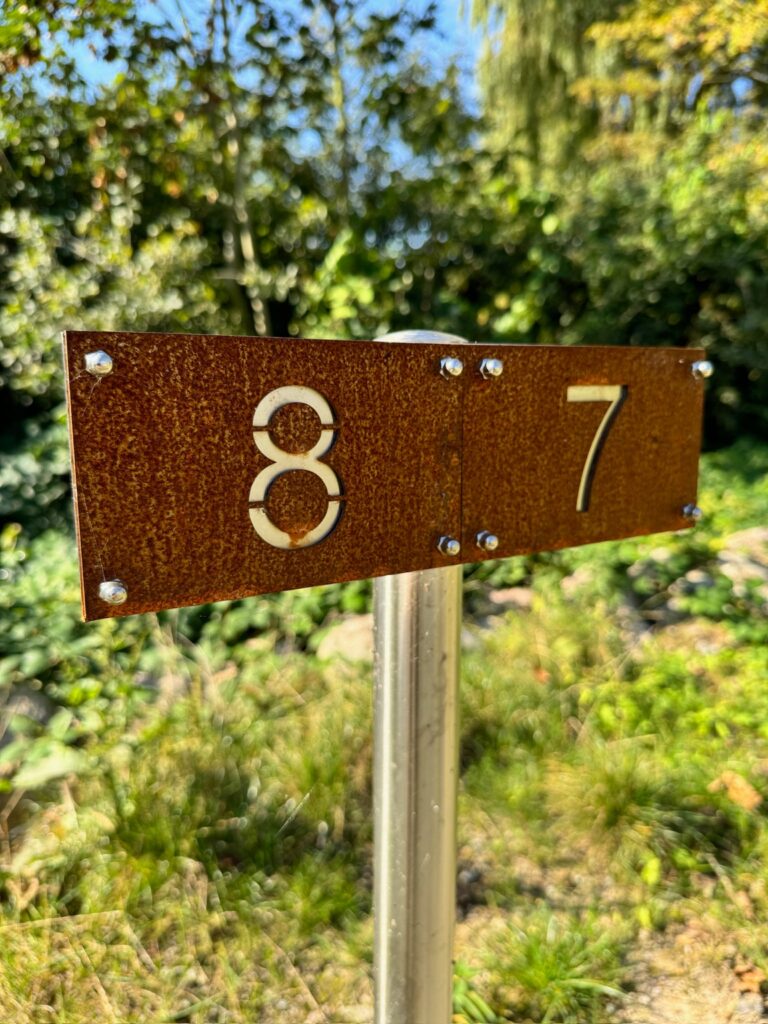 Hausnummernschild